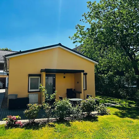 Bungalow-wohnung Nahe Flughafen Hamburg Apartment